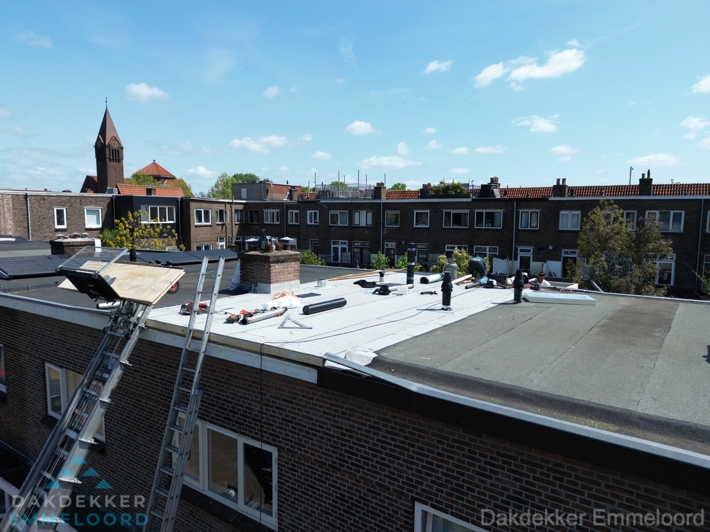Dakdekker Emmeloord Dakdekker Emmeloord